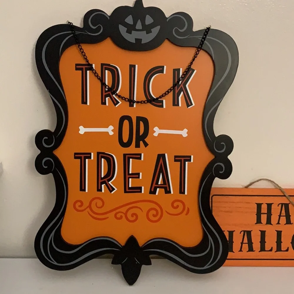 Halloween Target Wood Wall and or Door Hanging Decorations. Brand New.